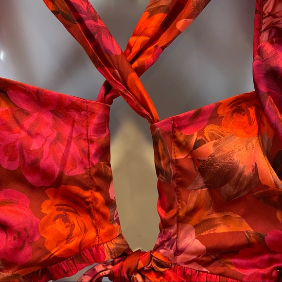 For Love & Lemons Alia cross front floral crop top in red size L NWT - Picture 8 of 13